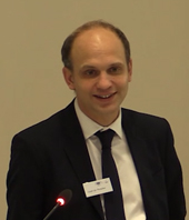 e-Presentation of Ga�l de Rotaliera: The international and EU approaches against wildlife trafficking and illegal logging � an introduction